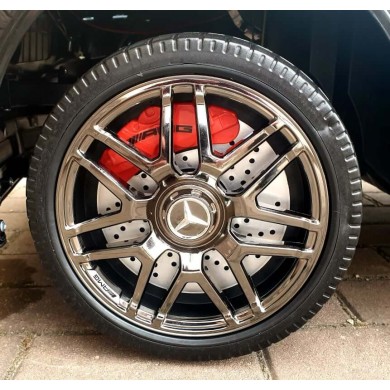 Elektromobilis Mercedes AMG Turbo 4WD Red