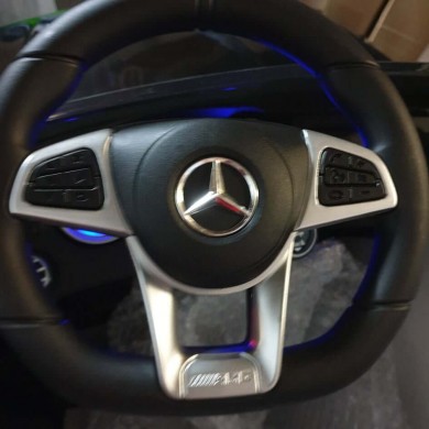 Elektromobilis Mercedes AMG Turbo 4WD Red
