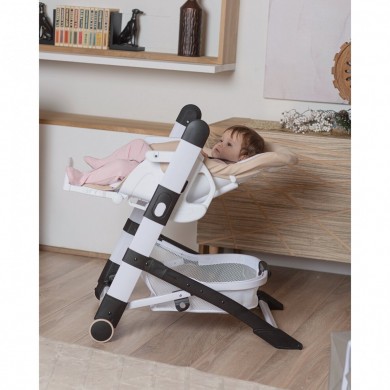 Maitinimo kėdutė CARRELLO APRICUS PALE TERRACOTA