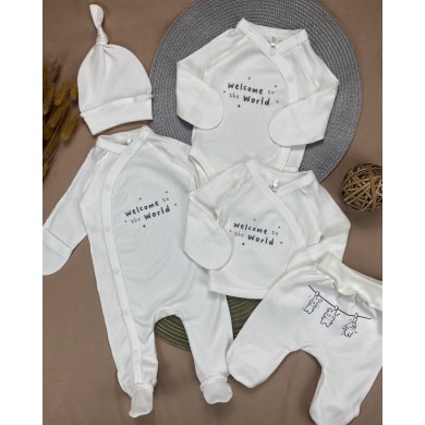 Naujagimio kraitelė išvirkščiomis siūlėmis WELCOME TO THE WORLD/white  5 dalių