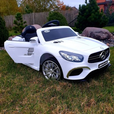 Elektromobilis Mercedes AMG SL 63 Red